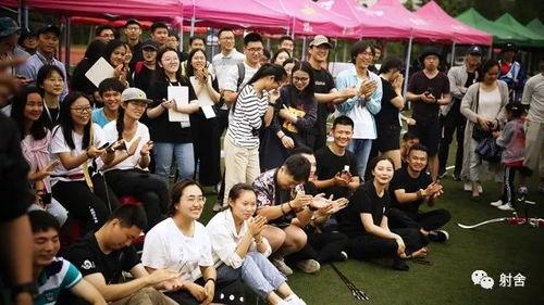 吃瓜群众第二季完整版免费观看,揭秘娱乐圈风云，免费观看大揭秘！  第1张